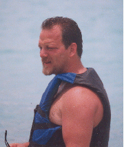 brett_weaver.gif (35668 byte)
